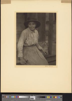 Elderly woman, wearing hat [b008] [f009] [002a] (recto)