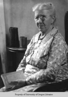 Wilmuth Frances Hays, weaver