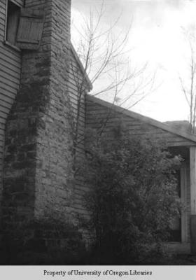 Grant cabin, door by chimney