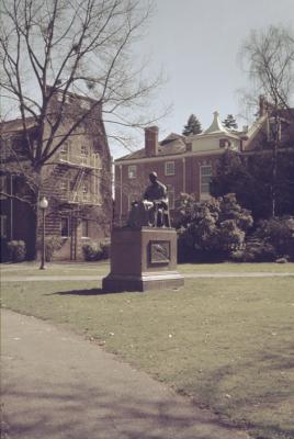 Pioneer Mother, University of Oregon (Eugene, Oregon)